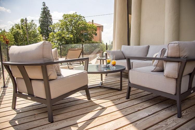 Rene Egger Hotel Trevoux Bagian luar foto