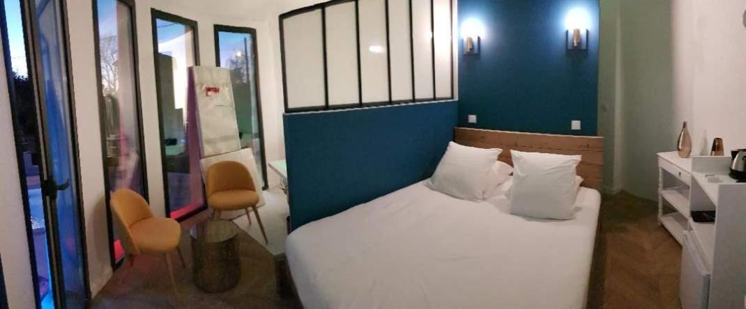 Rene Egger Hotel Trevoux Bagian luar foto